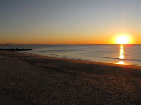 Free Images : beach, landscape, sea, coast, nature, sand, ocean, horizon, sky, sun, sunrise ...