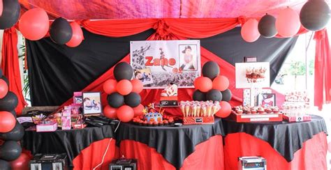 Chicago cubs party supplies are perfect for baseball theme parties, backyard barbecues and stadium tailgating at wrigley field. zane's 1st birthday "jordan party theme" | Michael Jordan ...