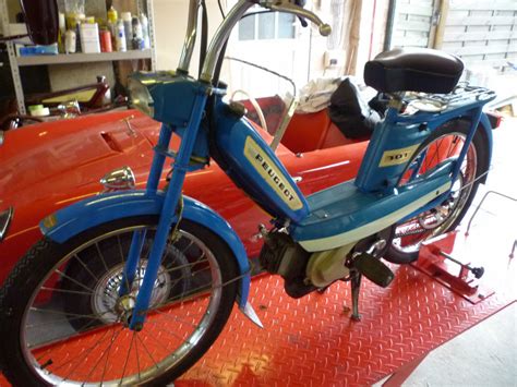 Vintage Peugeot 101 Mopedbicycle
