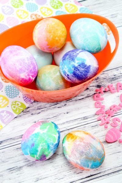 Creative Easter Egg Dying With Tissue Paper Great For Kids