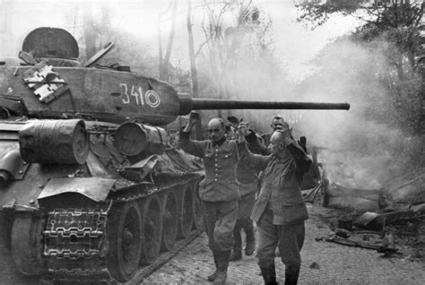 Tank Archives On Twitter T 34 85 Tank And Captured Volkssturm