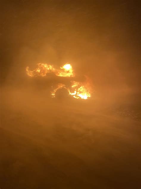 On the side of I29 last night : r/fargo