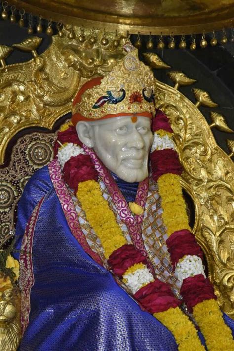 Sri mantra stotra dattatreya krishna janmashtami, swami samarth, desktop wallpaper, mantra, stomach png. Noon Aarti at shird today | Baba image, Swami samarth, Om ...