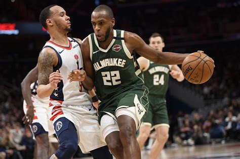 Free agency, khris middleton, milwaukee bucks. NBA roundup: Khris Middleton scores 40 as Bucks top ...