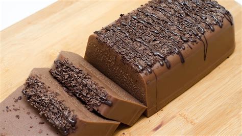 If i had a quarter for every time my husband has requested this chocolate pudding cake, i could hire a personal chef to make it for him. CHOCOLATE DIGESTIVE BISCUITS PUDDING CAKE - YouTube