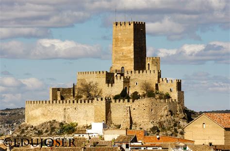 Simple Science: How to Make a Volcano with Kids