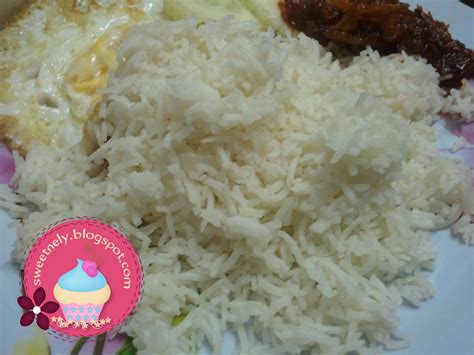 Jasmine basmathi king is one of the highest quality and costliest rice. Nasi Lemak Basmathi