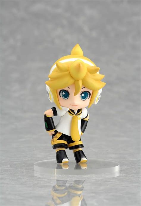 Maybe you would like to learn more about one of these? anime nendoroid figure | Vocaloid Nendoroid Petite Series ...