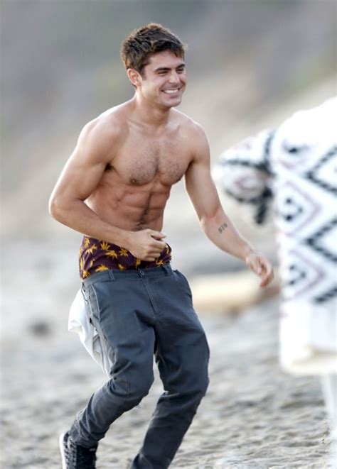 Zac Efron Shirtless Hottest Moments Gallery