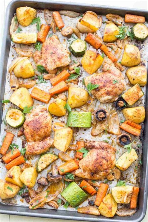 The Best One Pan Dinner With Chicken Thighs Carrots And Zucchini