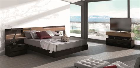 Lacquered Made In Spain Wood Elite Platform Bed With Large Headboard