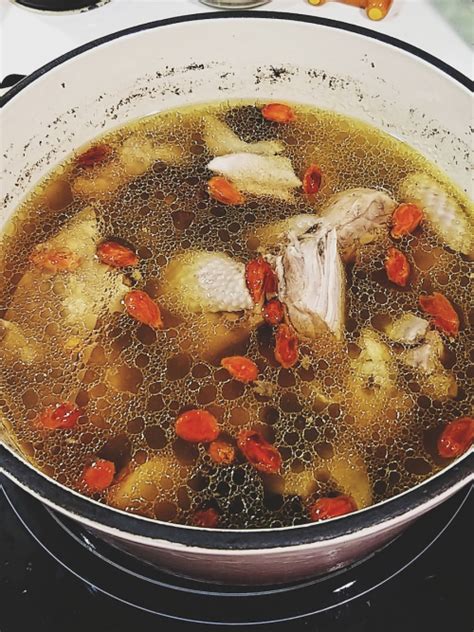 Hotpot (火锅 huǒguō) is a dish to tell apart real chinese food lovers. Karissa Chen's Favorite Comfort Food: Mom's Chinese ...