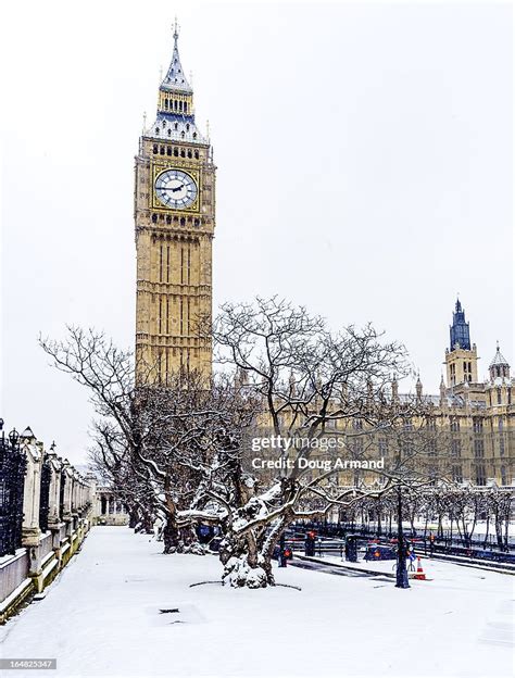Big Ben In Snow London Uk Stock Photo Getty Images