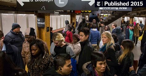 Opinion New Yorks Subway Madness The New York Times