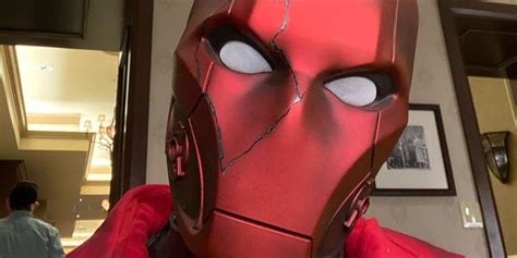 Titans Season 3s Red Hood Mask Is Shown In Detail In New Image