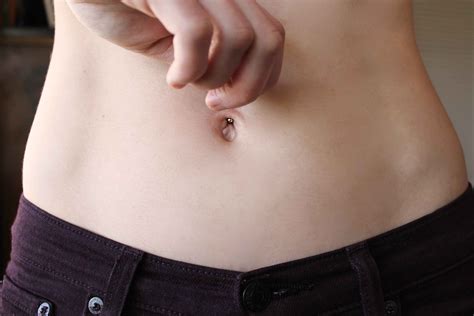 How To Remove A Navel Piercing Navel Piercing Piercings For Girls