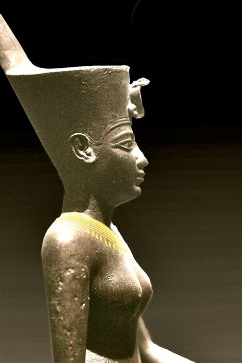Neith Wikipedia Egyptian Goddess Ancient Egyptian Statue