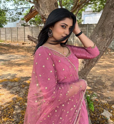 ammu abhirami looks glorious in saree recent photos