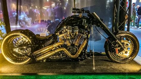 The flt range really kicked that off in 1980 and continues. 2020 Harley-Davidson Custom Bike Show Switzerland (Part 2 ...