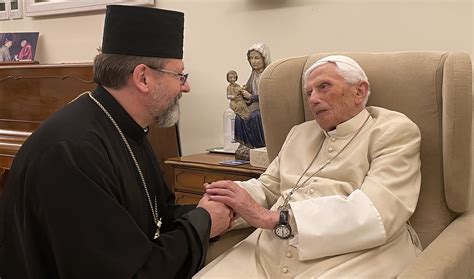 Retired Pope Benedict XVI's condition 'stable' | National Catholic Reporter
