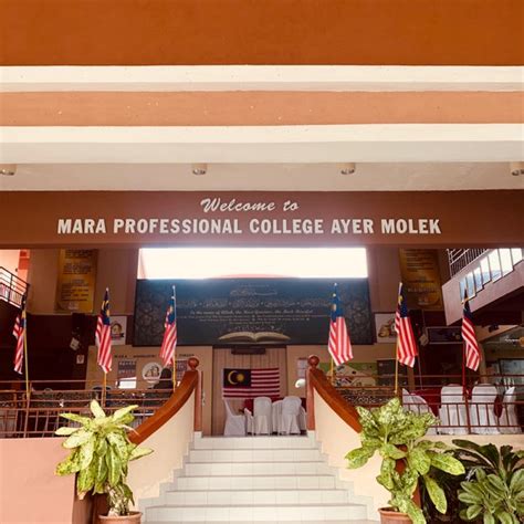 Sebelum mengisi permohonan anda, sila rujuk dulu syarat kelayakan yang diperlukan untuk kemasukan kolej profesional mara bagi mengikuti program yang. Photos at Kolej Profesional MARA (KPM) Ayer Molek - 9 tips ...