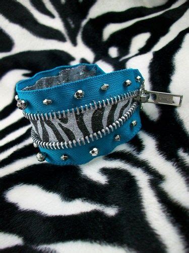 Zebra Zipper Cuff Bracelet 30 Zipper Jewelry Denim Jewelry Diy