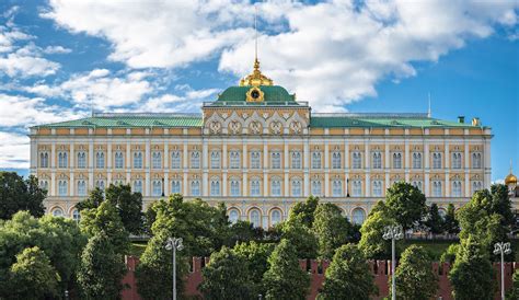 These 7 Palaces In Moscow Are Straight Out Of A Fairy Tale Kremlin