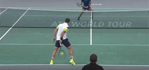 Watch Tennis Pro Pablo Cuevas Impressive Tweener Shot Boing Boing