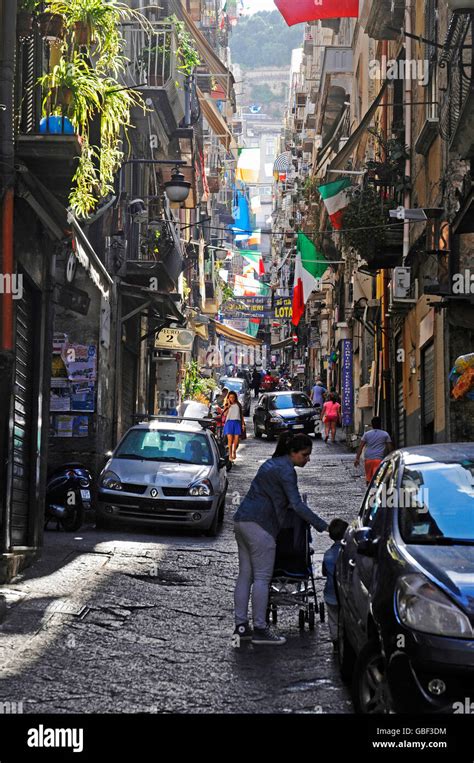 Narrow Alley Quartieri Spagnoli Spanish Quarter Naples Campania
