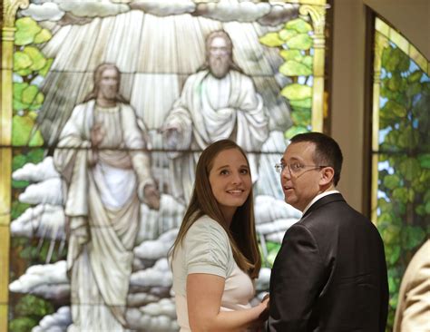 Mormons acknowledge early polygamy days at renovated history museum