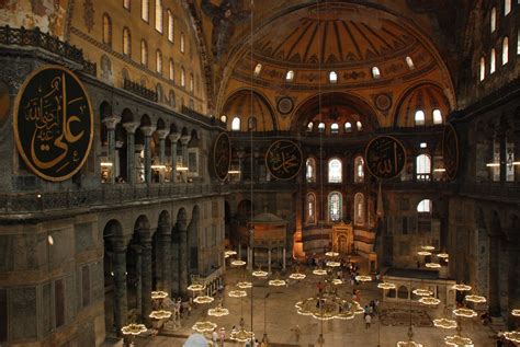 Ayasofya'nın adından müze çıkarılıp cami olarak kalabileceğini söylenmişti. Ayasofya Camii