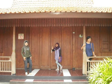 Kars adalah bahan baku utama. Future From Inspiration Life: Rumah Adat Rembang Disebut Bocokan yang Penuh Filosofi