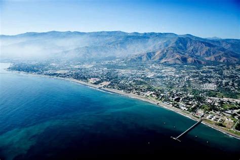 The island of timor leste is located towards the eastern end of the indonesian island chain running from malaya through sumatra and java, new guinea. Timor Leste - País de Língua Portuguesa - Diáspora Lusa