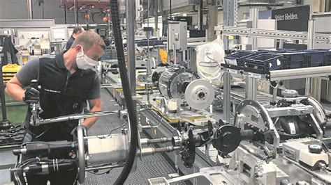 Mercedes in Kassel verlängert Kurzarbeit
