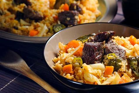 Scopri ricette, idee per la casa, consigli di stile e altre idee da provare. Benachin: Gambian One-Pot Rice Pilaf | Recipe | Jollof ...