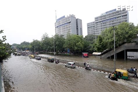 Nueva Delhi Regresa Lentamente A La Normalidad Tras Históricas Inundaciones Qué Pasa