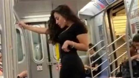 woman s selfie photo shoot on subway is viral for the best reason trending hindustan times