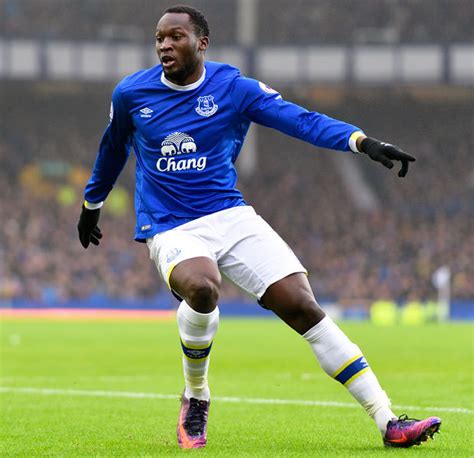 27 (born 13 may, 1993). Romelu Lukaku to Chelsea: Everton star refuses to rule out ...