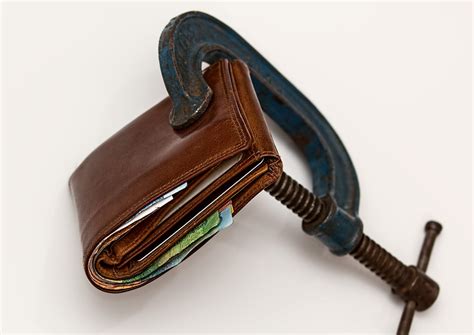 Ways To Organize Your Wallet