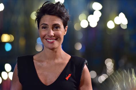 All the information about eurovision song contest 2021 in rotterdam. Alessandra Sublet enchaine les fails lors de la cérémonie ...