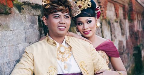 / foto pernikahan upacara prosesi pedang pora pelaut pelayaran di temanggung 1 november 2016; Blogspot Foto Prawedding Jawa - Wedding Day Farah Dirga Wedding Pernikahan Adat Jawa ...