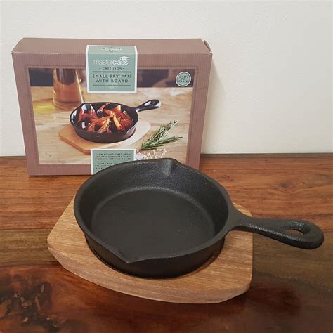 masterclass artesà cast iron 11cm mini small fry pan with wooden serving board ebay