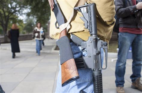 Texas Lawmakers Expand Right To Carry Guns On College Campuses Wsj