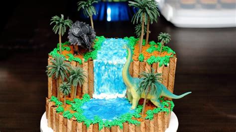 A Deceptively Easy Dinosaur Birthday Cake Diy How To With Waterfall