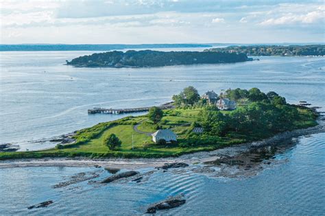 Maines Private House Island Is A Haven From Covid 19 For 250kweek