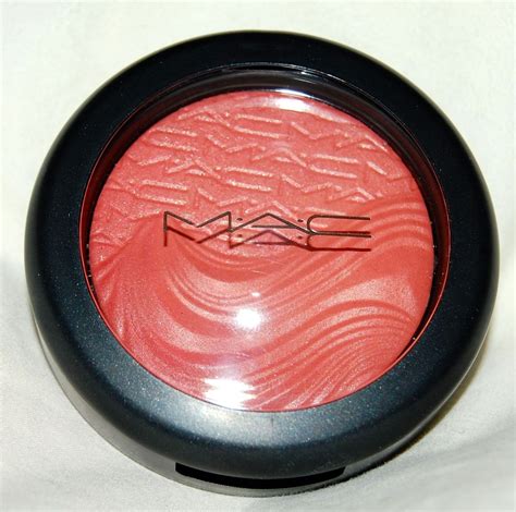 Beauty Squared Mac Magnetic Nude Extra Dimension Blush In Autoerotique