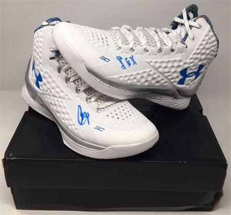 See more of stephen curry shoes #4 on facebook. Stephen Curry Signed Under Armour Curry 1 Basketball Shoes ...