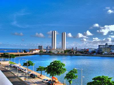 Brasilien von mapcarta, die offene karte. Die besten Strände: Recife ist die Hauptstadt von ...