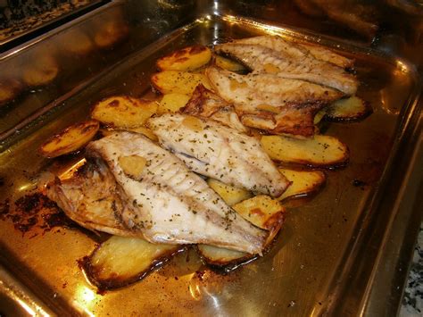 Lleva la bandeja de dorada al horno precalentado a 180ºc, por 35 minutos aproximadamente. Que vais a comer esta noche ? - Off Topic y humor