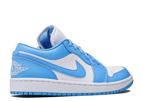 Nike Air Jordan 1 Low University Blue бело голубые кожаные женские 35